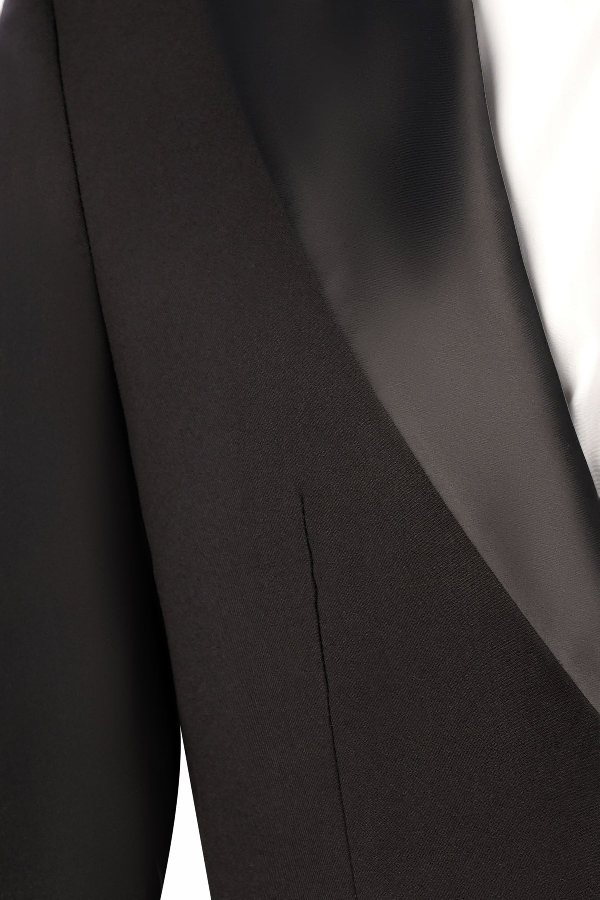 Classic Black Notch Lapel 2 Button Tuxedo