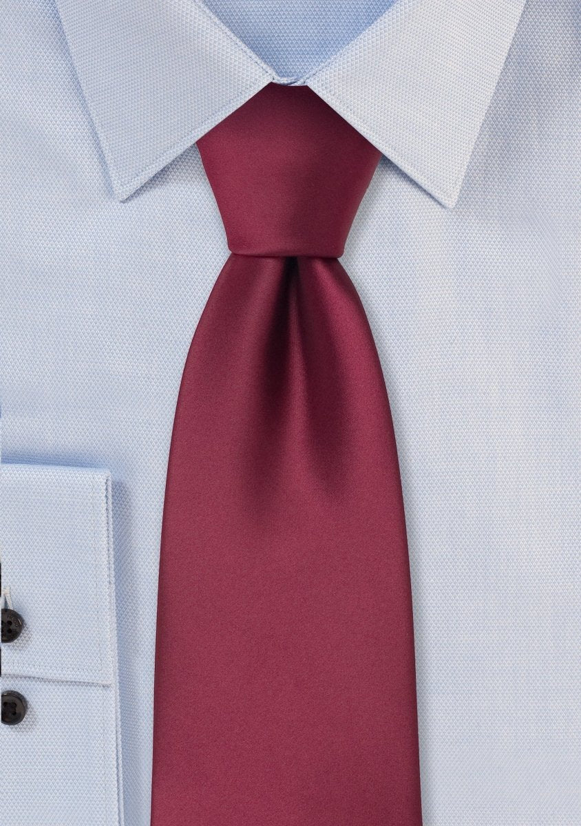 Burgundy Solid Necktie - MenSuits
