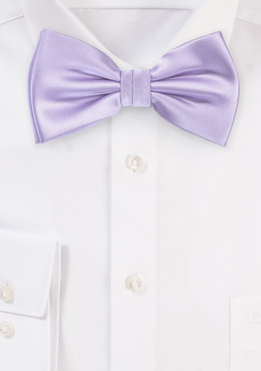 Sweet Lavender Solid Bowtie - MenSuits